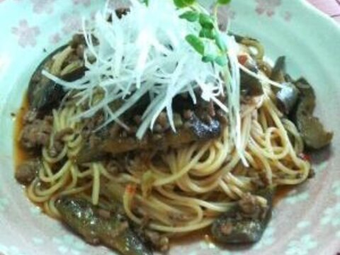 挽き肉となすの麻婆風パスタ